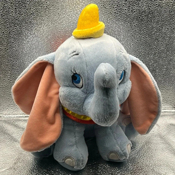 DISNEY PARKS Dumbo - Picture 1 of 4